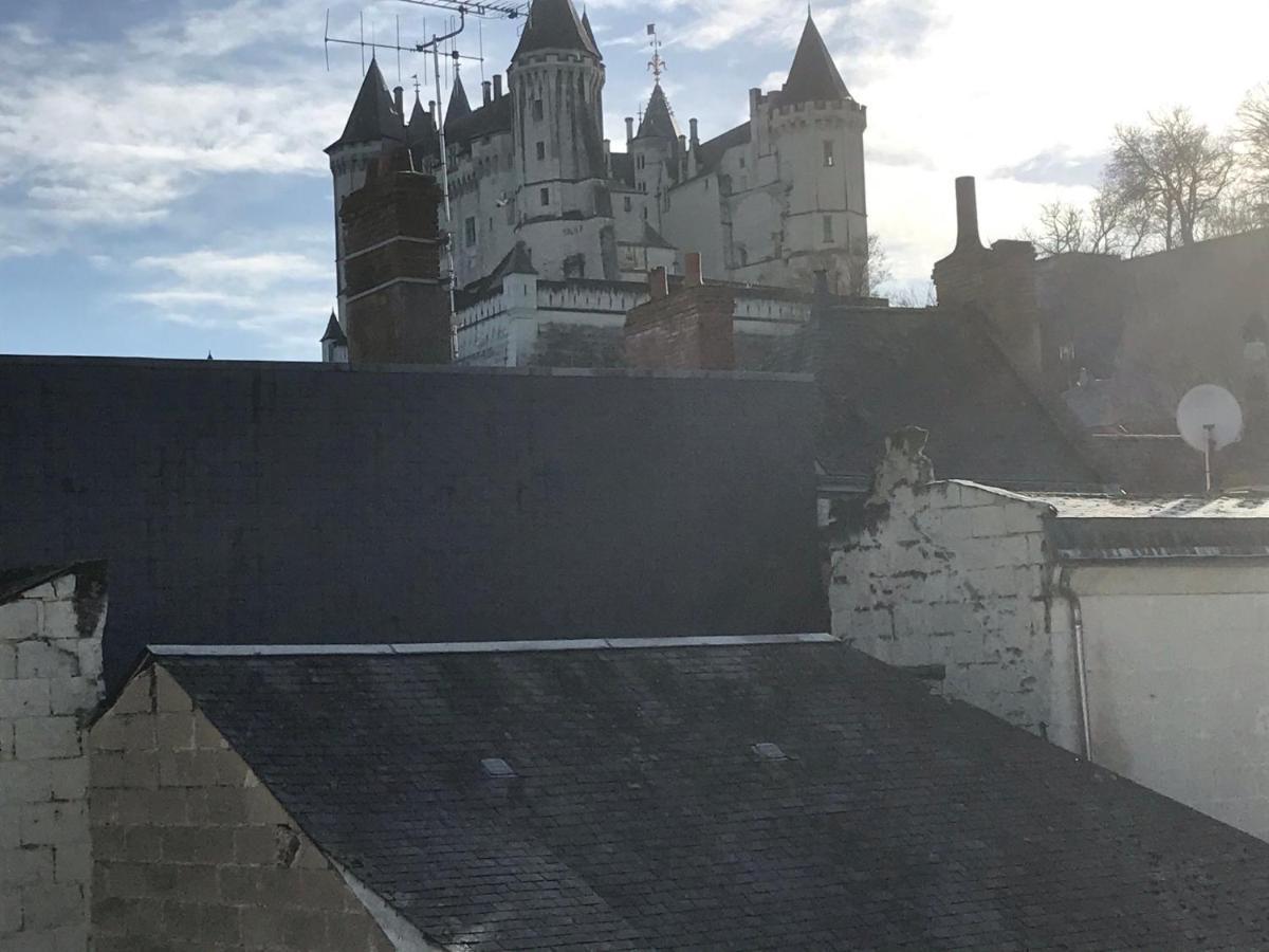 Jolie Maison Tuffeau Centre De Saumur Avec Local Velos Exterior foto